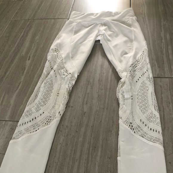 Badgley Mischka Sport Leggings - Picture 5 of 8